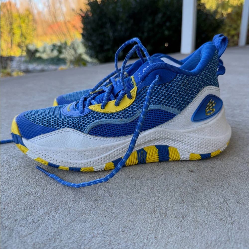 Under Armour Steph Curry Basketball Shoes